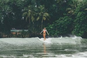 Surf au Sri Lanka: Vagues, Spots Et Meilleurs Tips