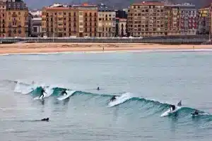 Guide du Surf au Pays Basque, Espagne